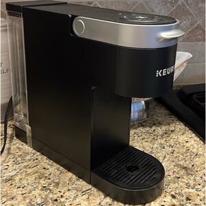 Keurig K-Mini Single-Serve K-Cup Pod Coffee Maker (Black)